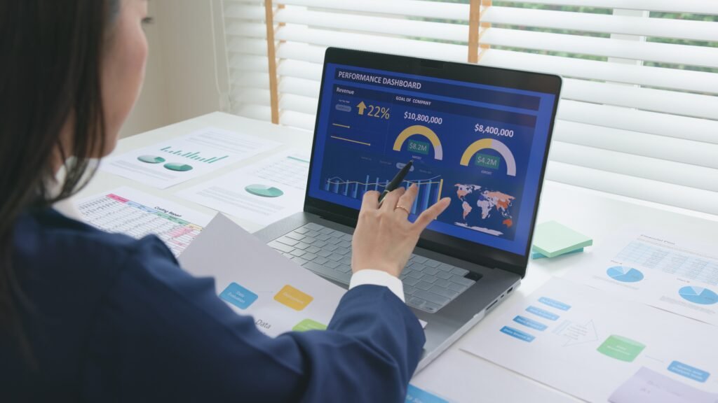 استخدام الذكاء الاصطناعي في تحسين استراتيجيات التسويق